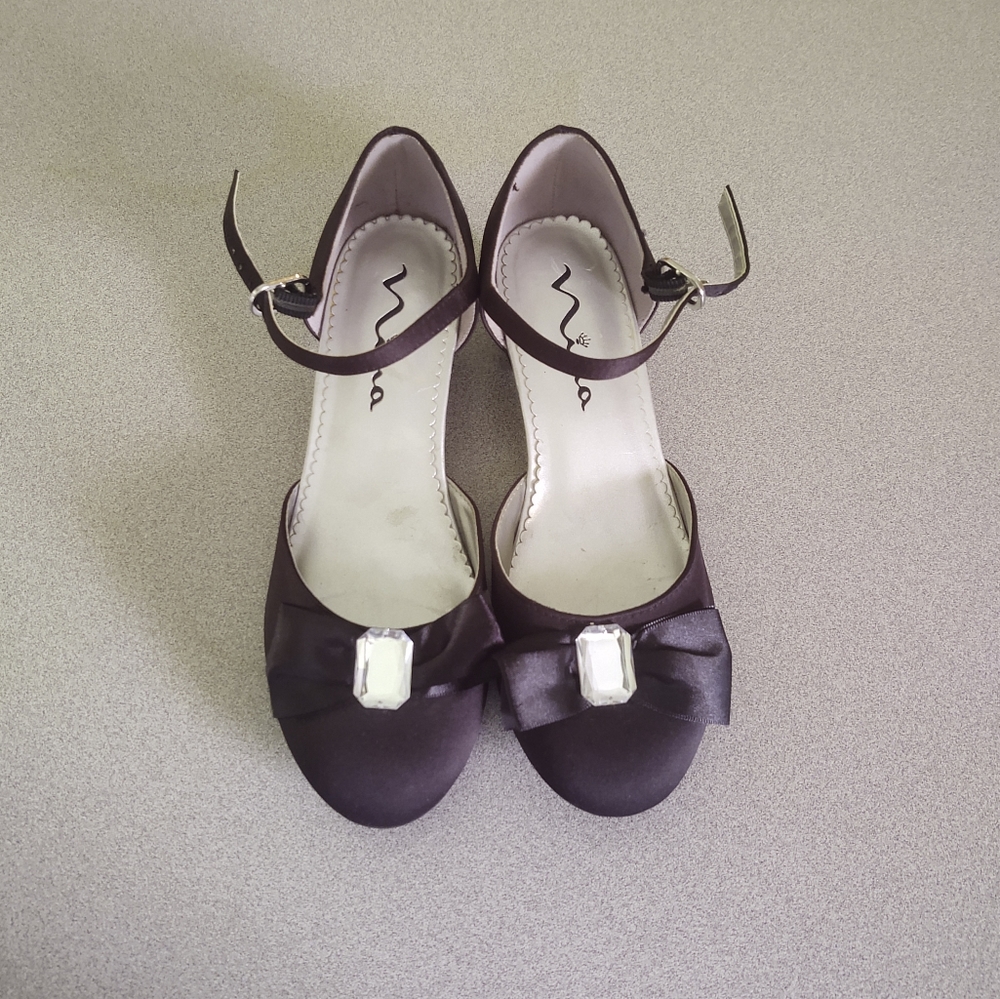 NINA Girls black heels |size 4